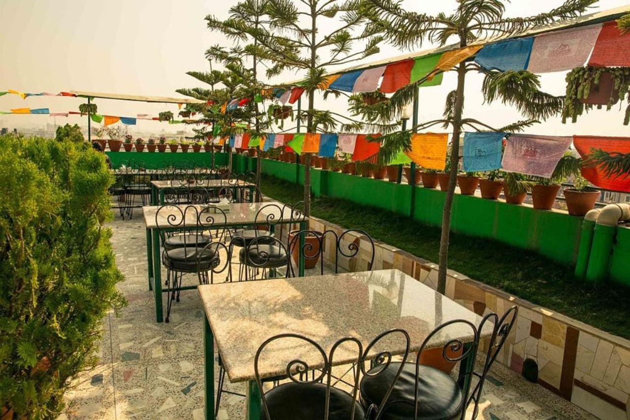 Nepalaya Hotel Katmandou Extérieur photo