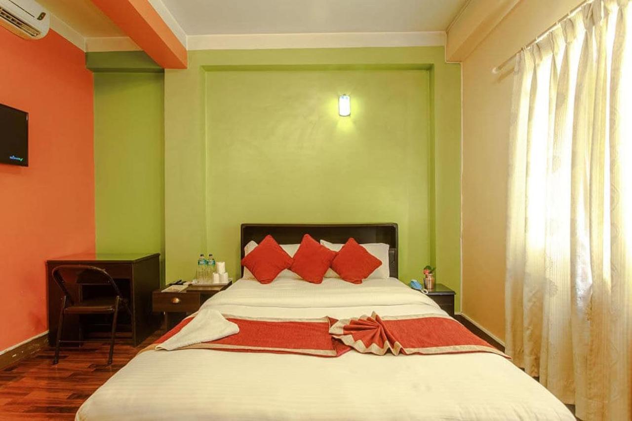 Nepalaya Hotel Katmandou Extérieur photo