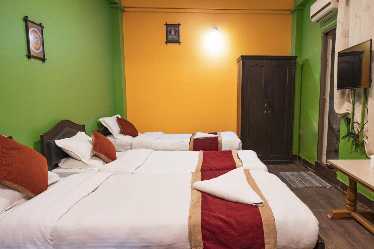 Nepalaya Hotel Katmandou Extérieur photo